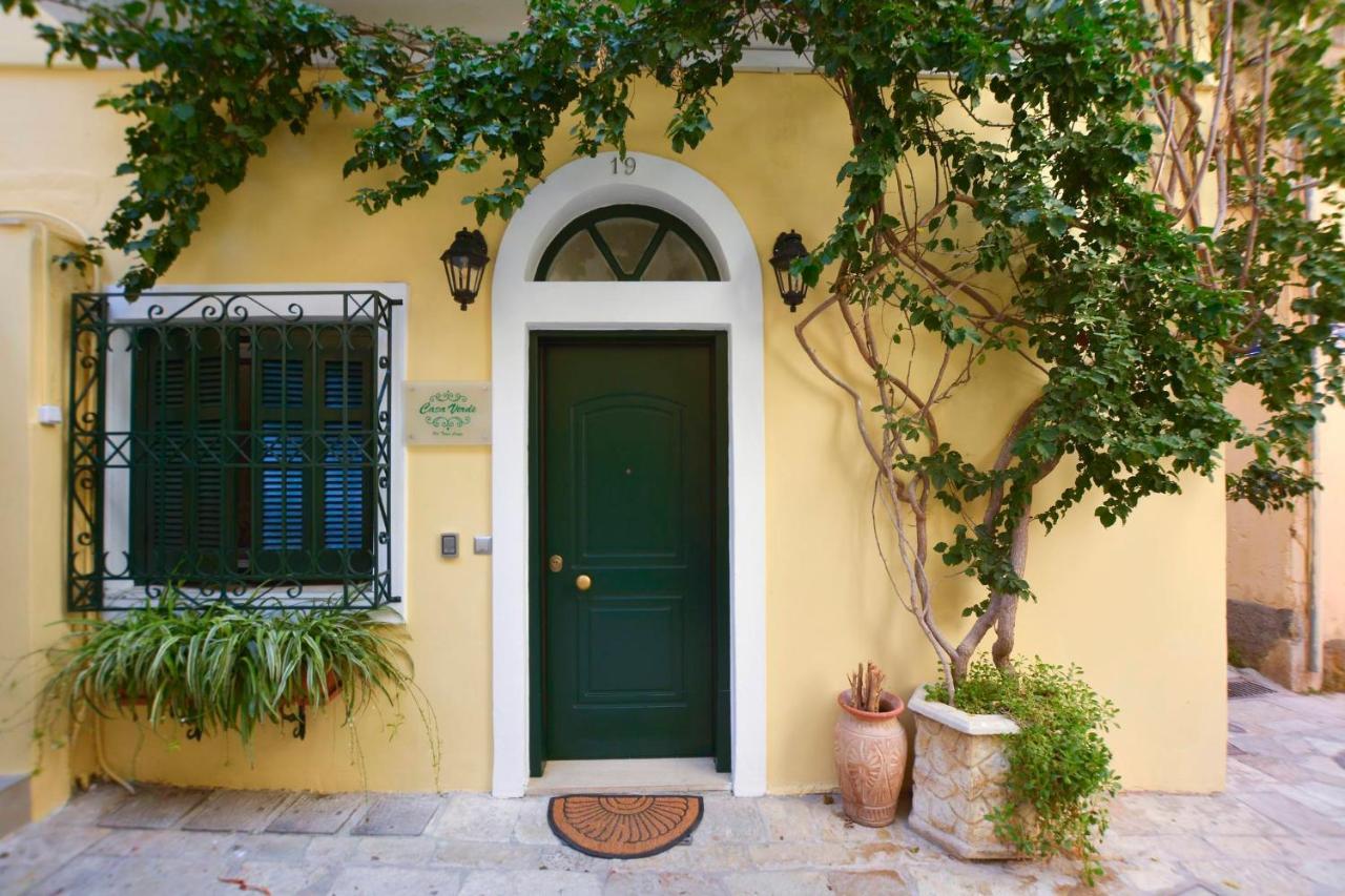 Casa *